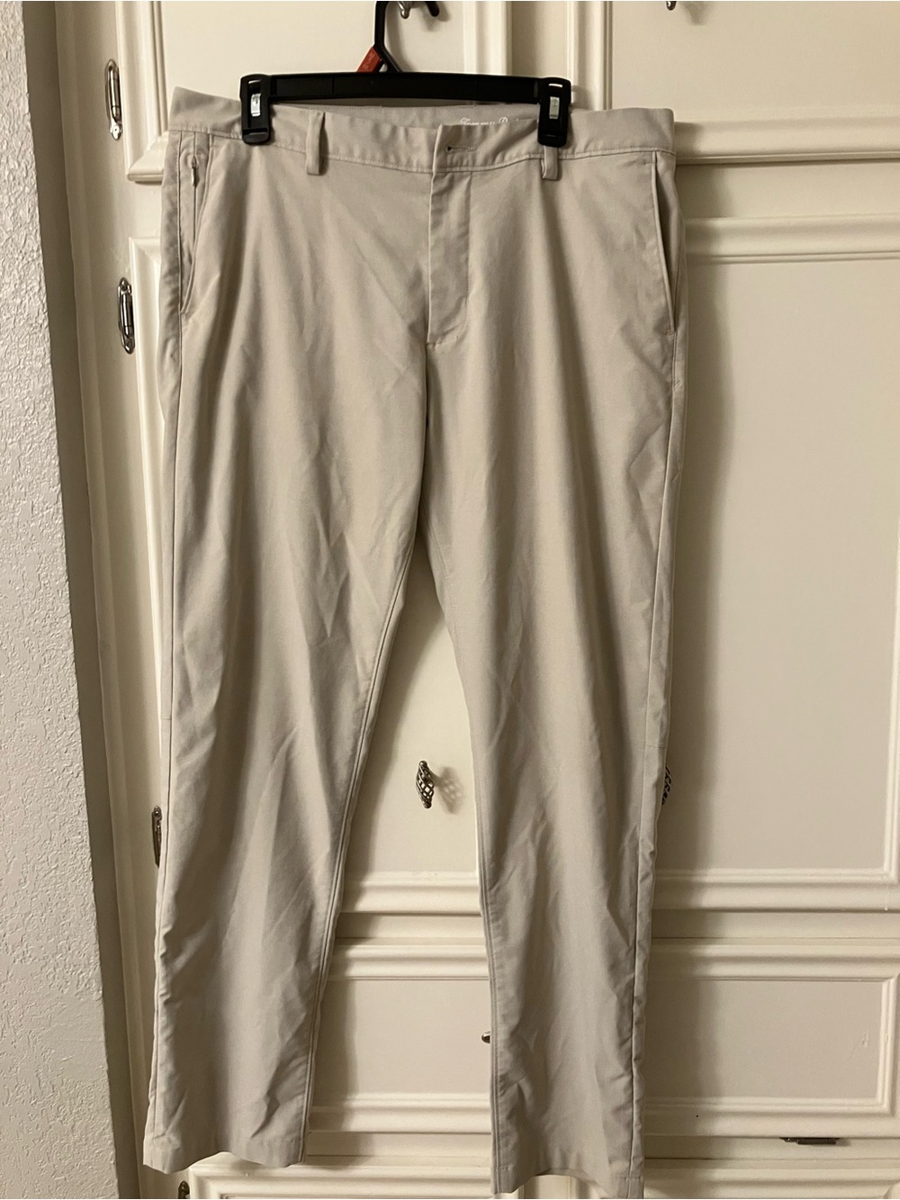 Tommy Bahama Men's flat front pants